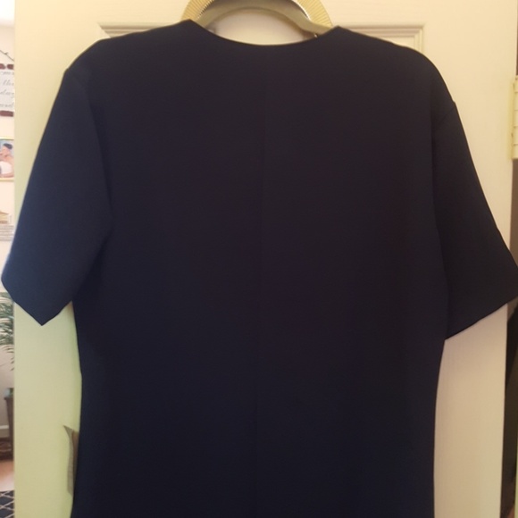 Dress - Picture 4 of 8